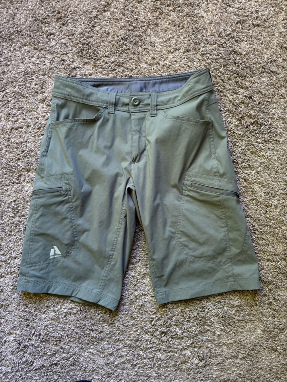 Men's Eddie Bauer Green Cargo Shorts